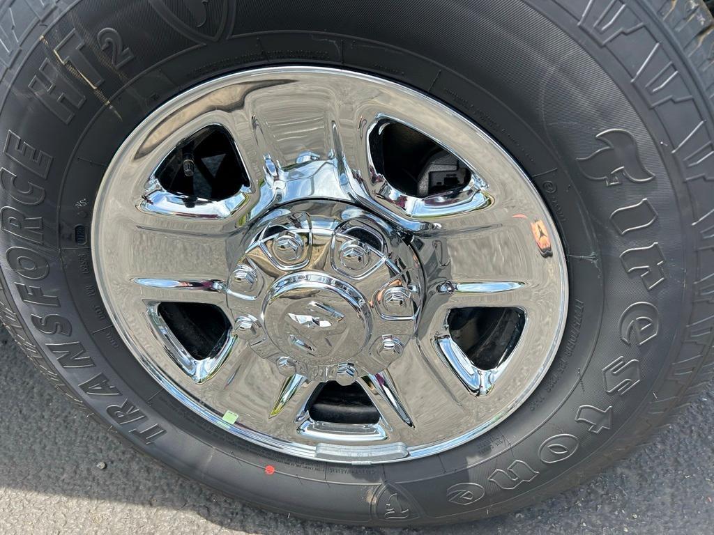 new 2025 Ram 3500 car, priced at $64,992