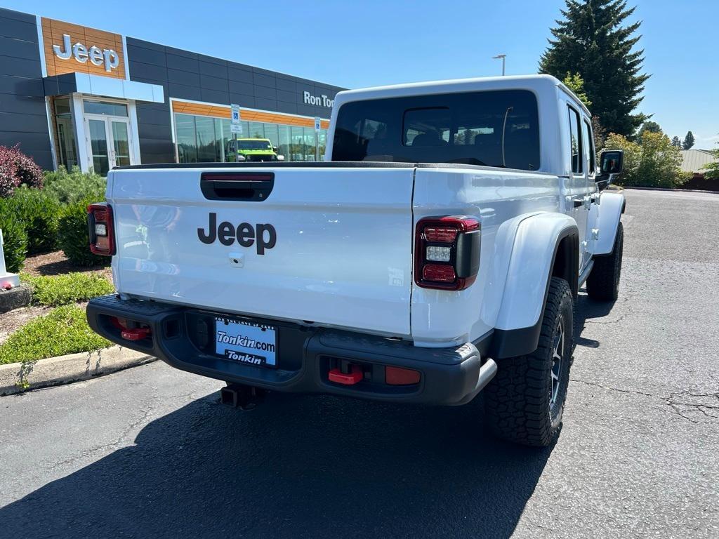 new 2025 Jeep Gladiator car, priced at $46,892