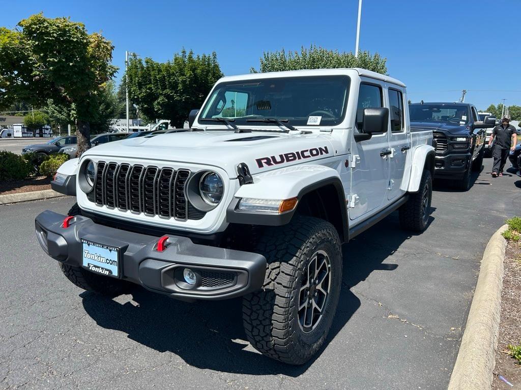 new 2025 Jeep Gladiator car, priced at $46,892