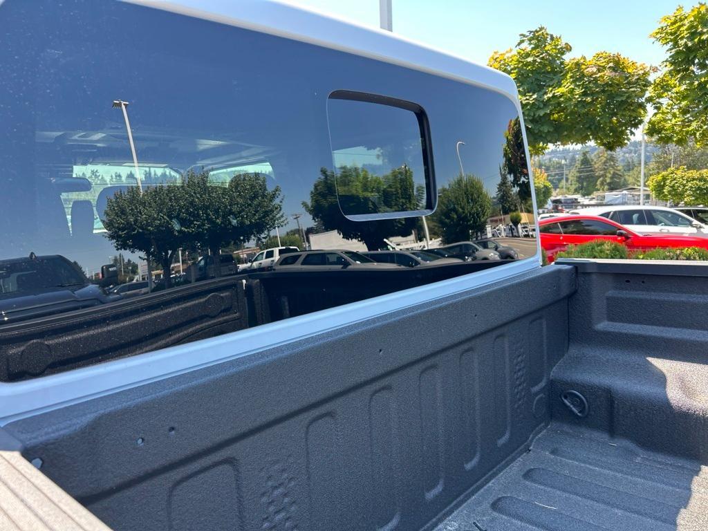 new 2025 Jeep Gladiator car, priced at $46,892