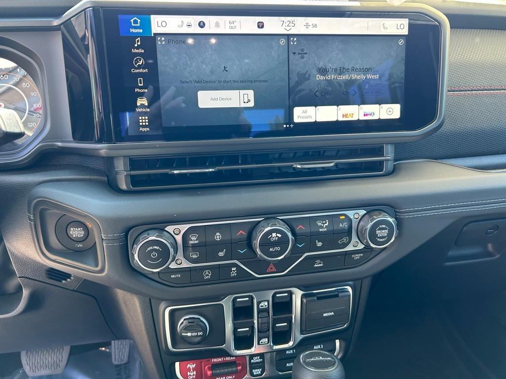 new 2025 Jeep Gladiator car, priced at $46,892