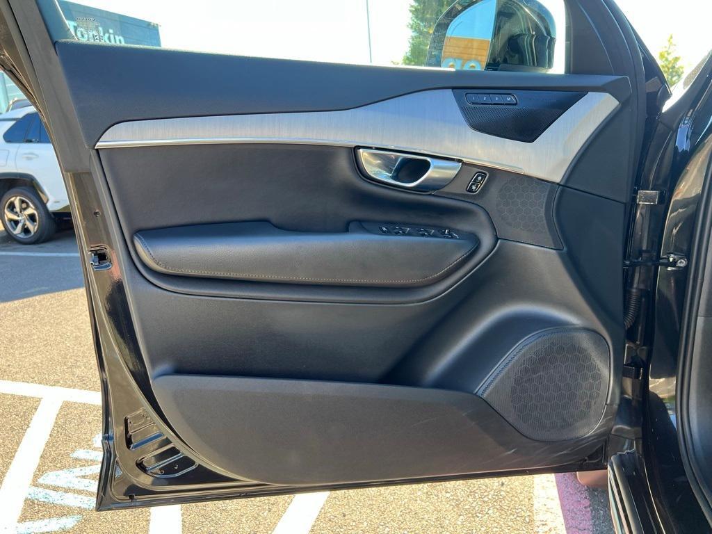 used 2023 Volvo XC90 car, priced at $37,900