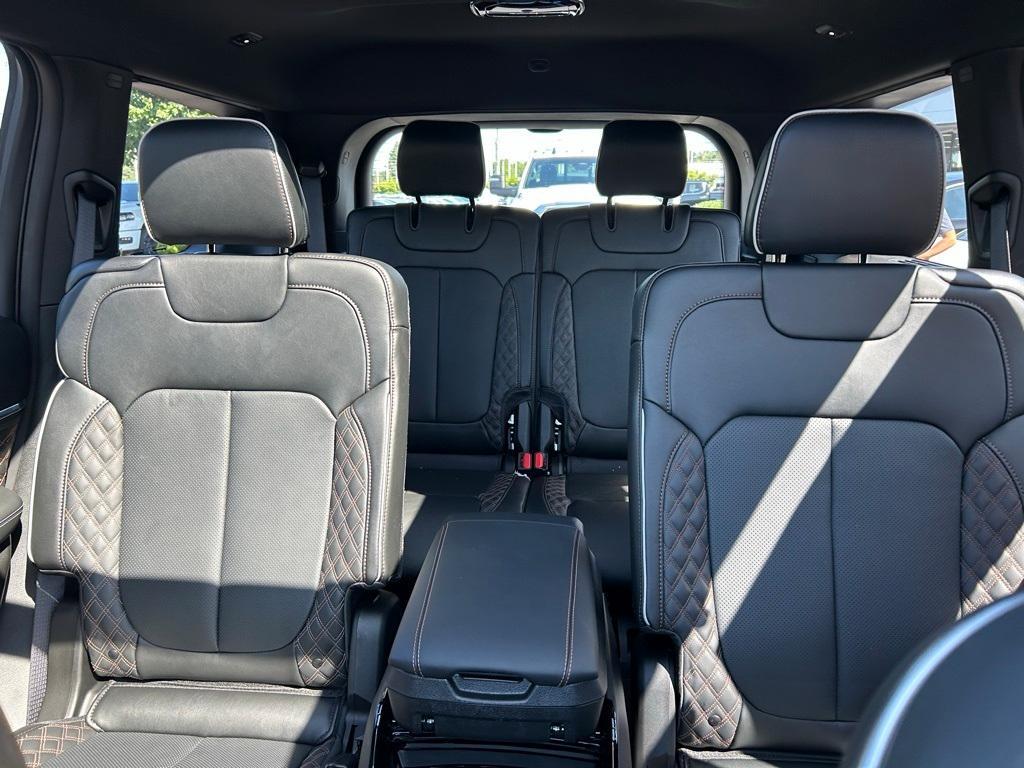 new 2025 Jeep Grand Cherokee L car, priced at $61,463