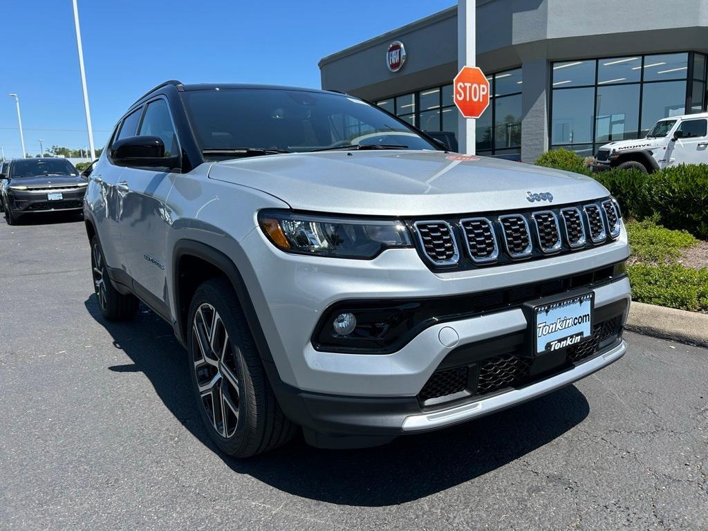 new 2025 Jeep Compass car, priced at $31,992