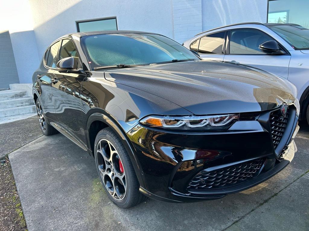 new 2024 Alfa Romeo Tonale car, priced at $46,992