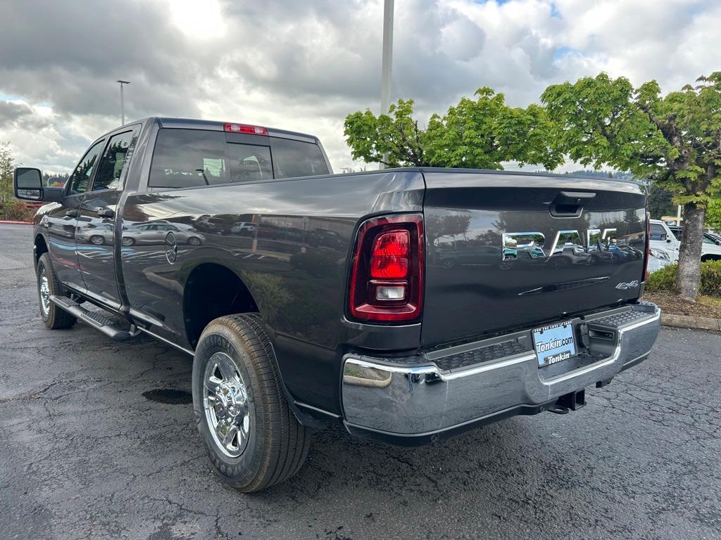 new 2025 Ram 3500 car, priced at $71,620