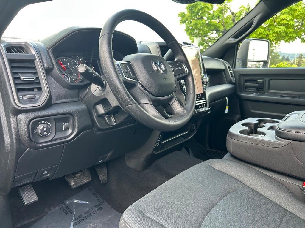 new 2025 Ram 3500 car, priced at $71,620