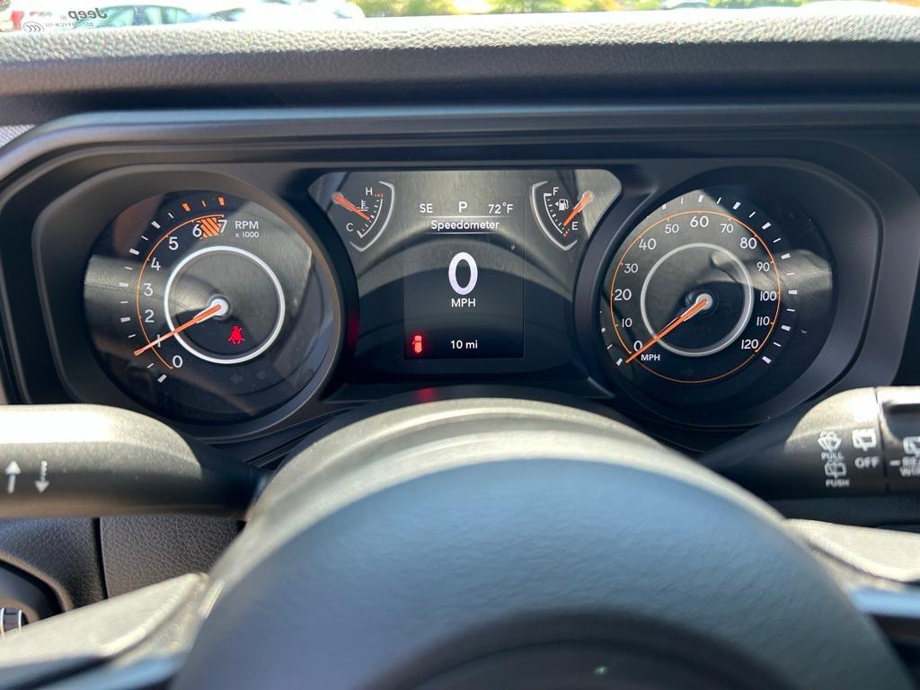 new 2025 Jeep Wrangler car, priced at $34,492