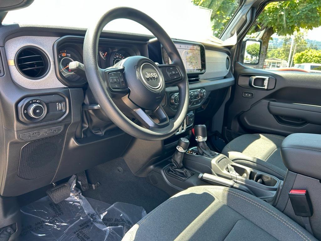 new 2025 Jeep Wrangler car, priced at $34,492