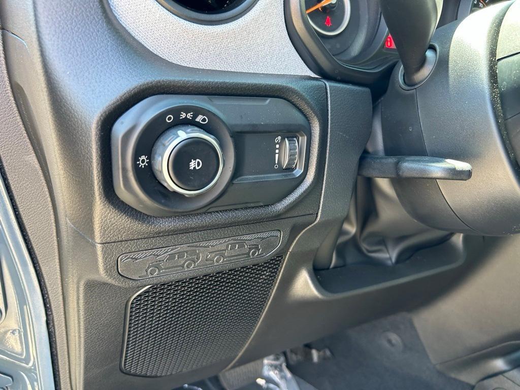 new 2025 Jeep Wrangler car, priced at $34,492