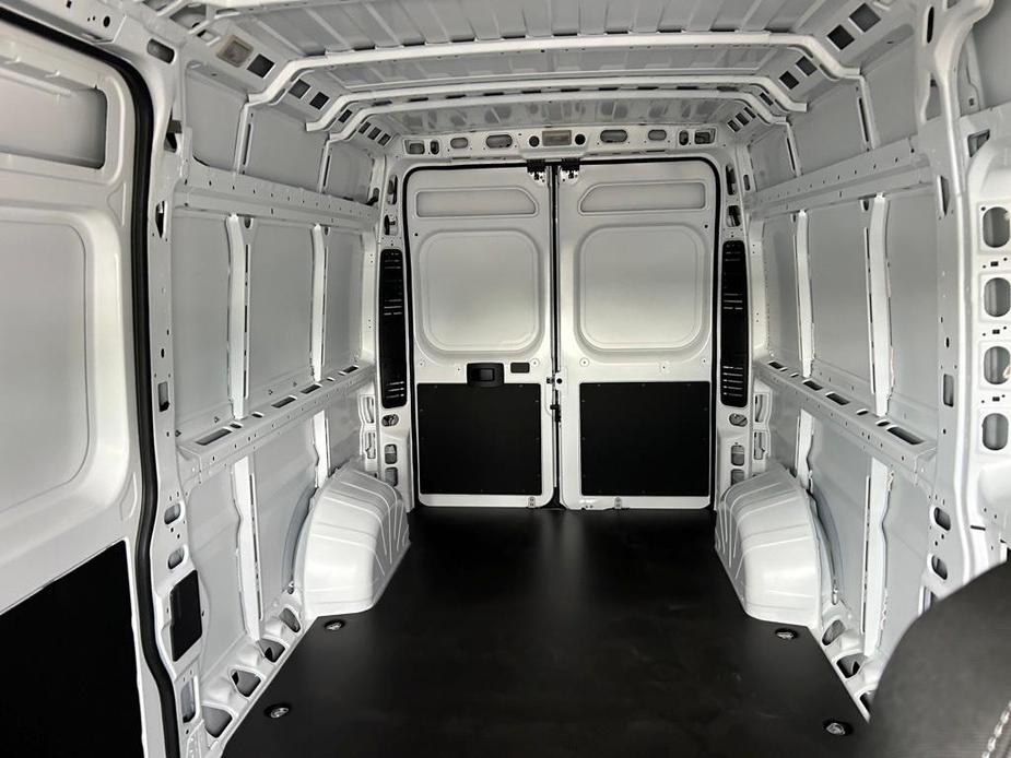 new 2024 Ram ProMaster 2500 car, priced at $44,999