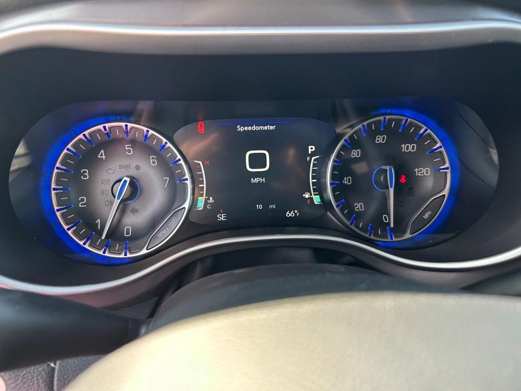 new 2025 Chrysler Pacifica car, priced at $42,475