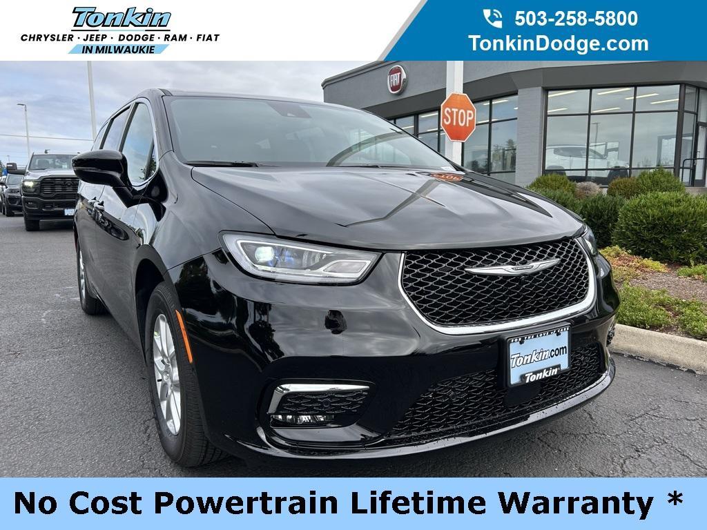 new 2026 Chrysler Pacifica car, priced at $40,742