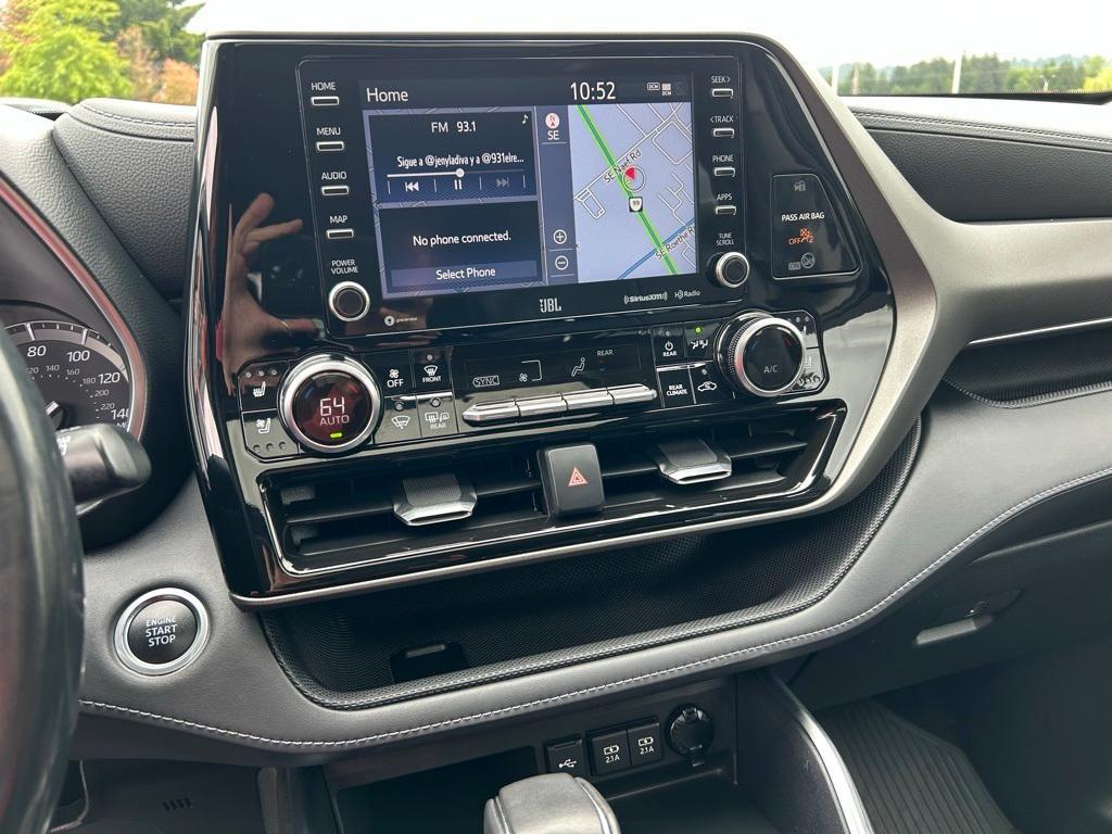 used 2021 Toyota Highlander car, priced at $37,990