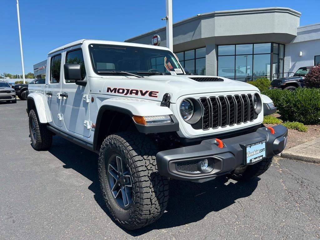 new 2025 Jeep Gladiator car, priced at $45,780