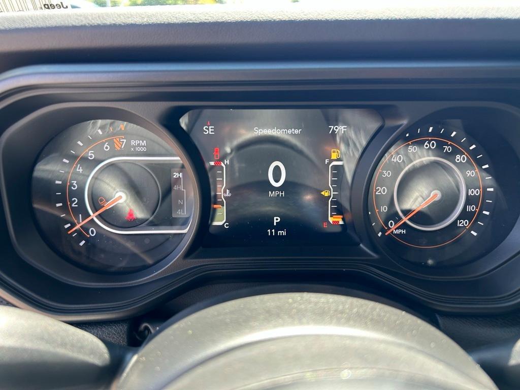 new 2025 Jeep Gladiator car, priced at $45,780