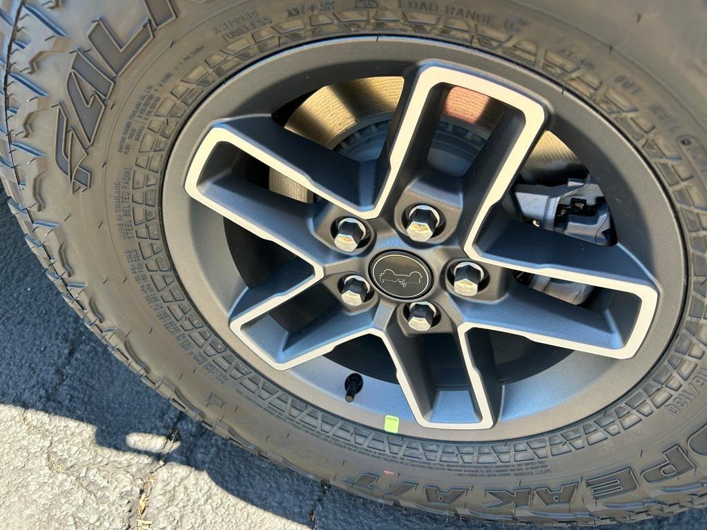 new 2025 Jeep Gladiator car, priced at $45,780