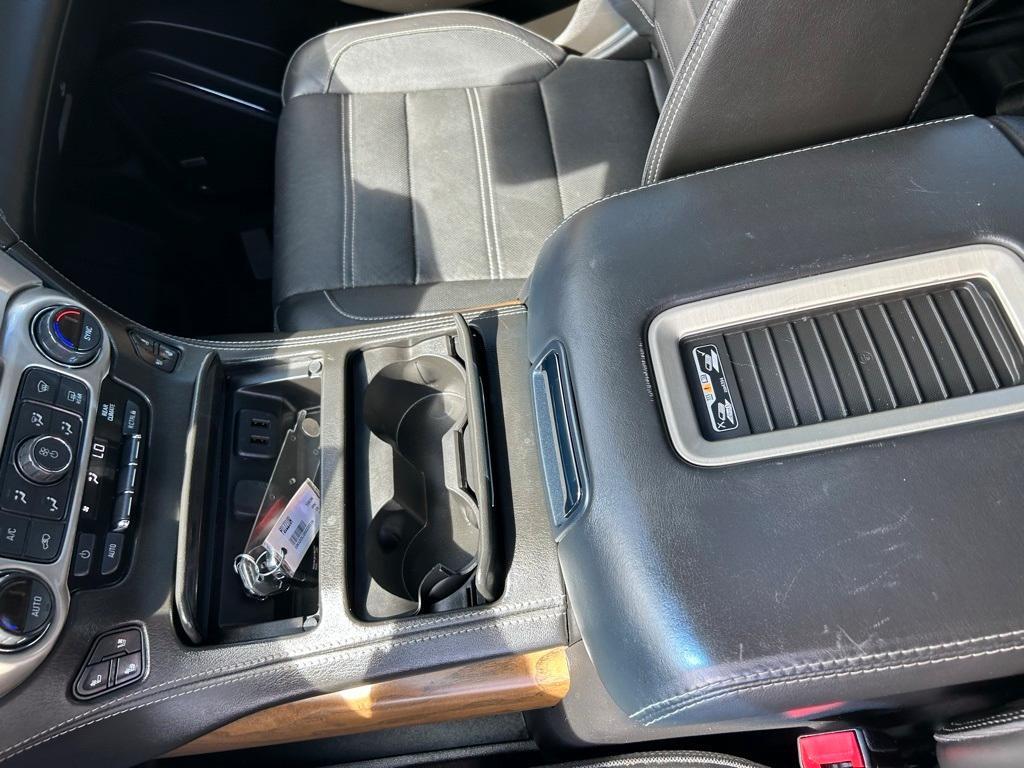 used 2019 GMC Yukon car, priced at $38,800