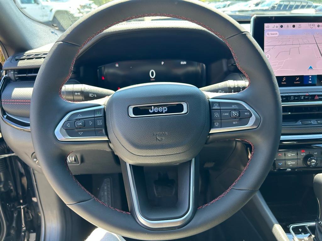 new 2025 Jeep Compass car, priced at $34,992