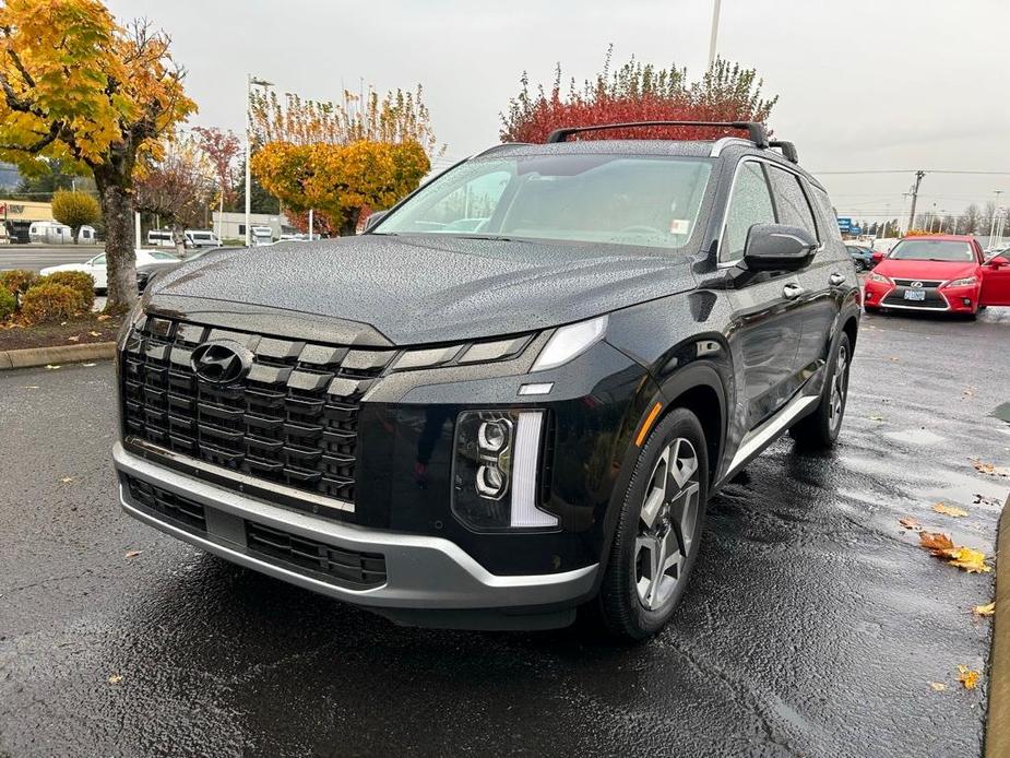 used 2024 Hyundai Palisade car, priced at $43,998