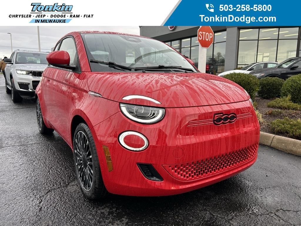 new 2024 FIAT 500e car, priced at $33,095