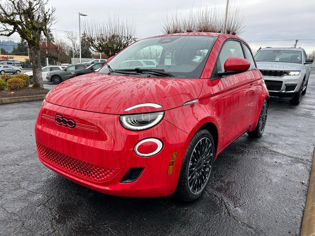 new 2024 FIAT 500e car, priced at $33,095