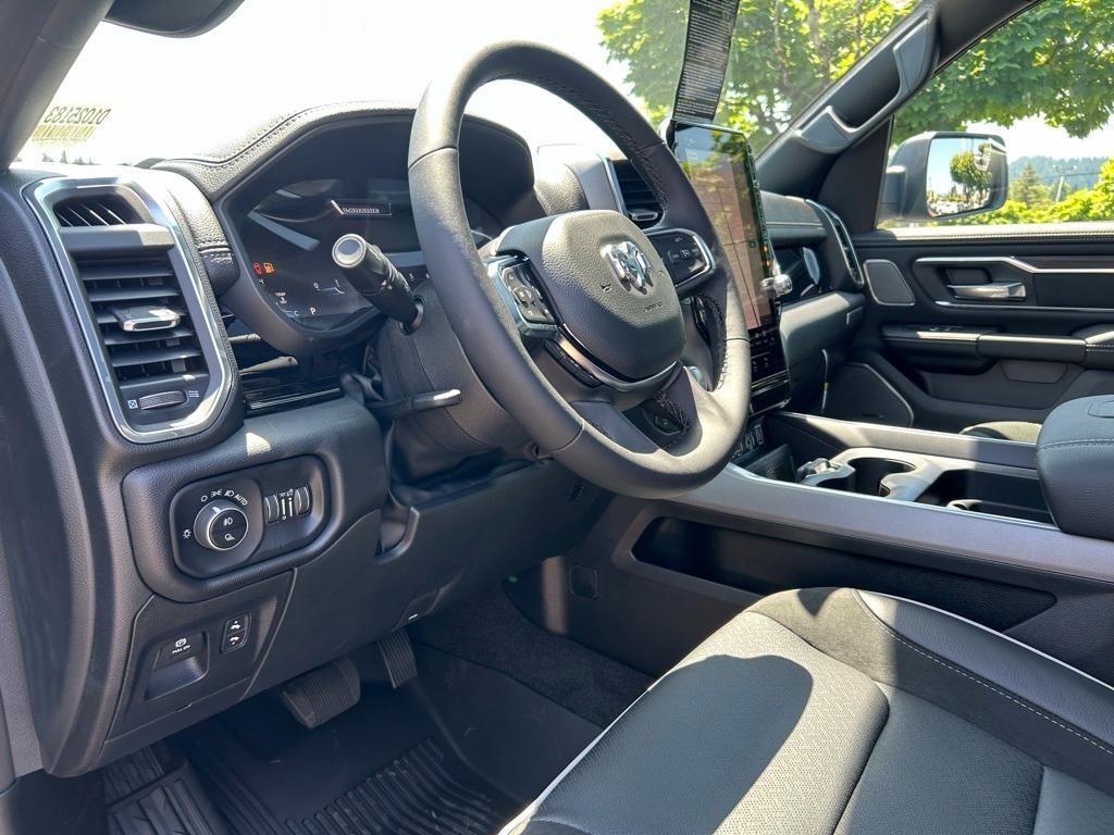 new 2025 Ram 1500 car, priced at $61,021