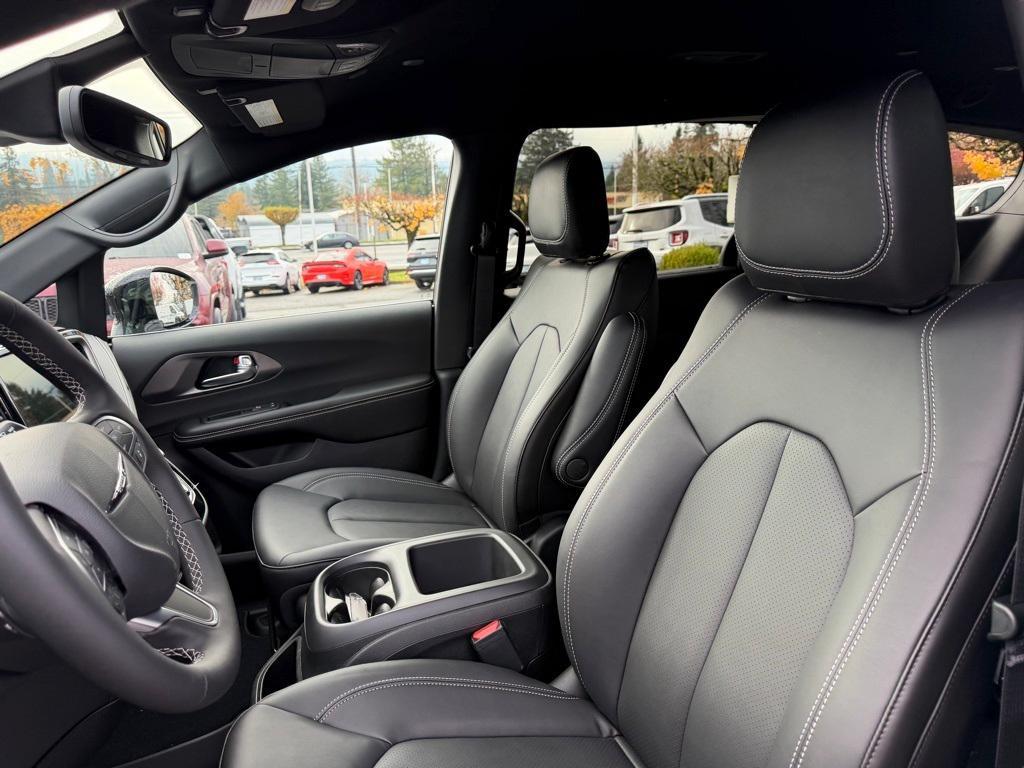 new 2026 Chrysler Pacifica car, priced at $37,992