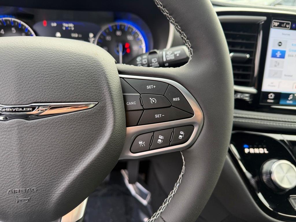 new 2026 Chrysler Pacifica car, priced at $37,992