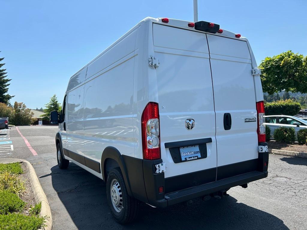 new 2025 Ram ProMaster 2500 car, priced at $50,457