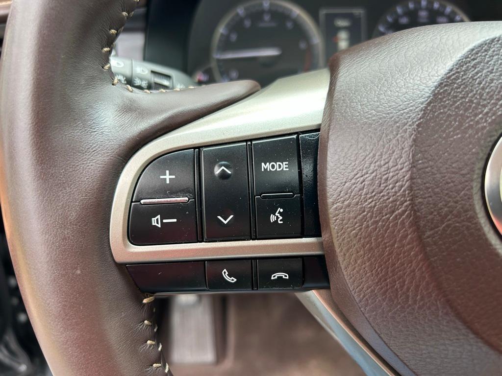 used 2017 Lexus ES 350 car, priced at $25,490