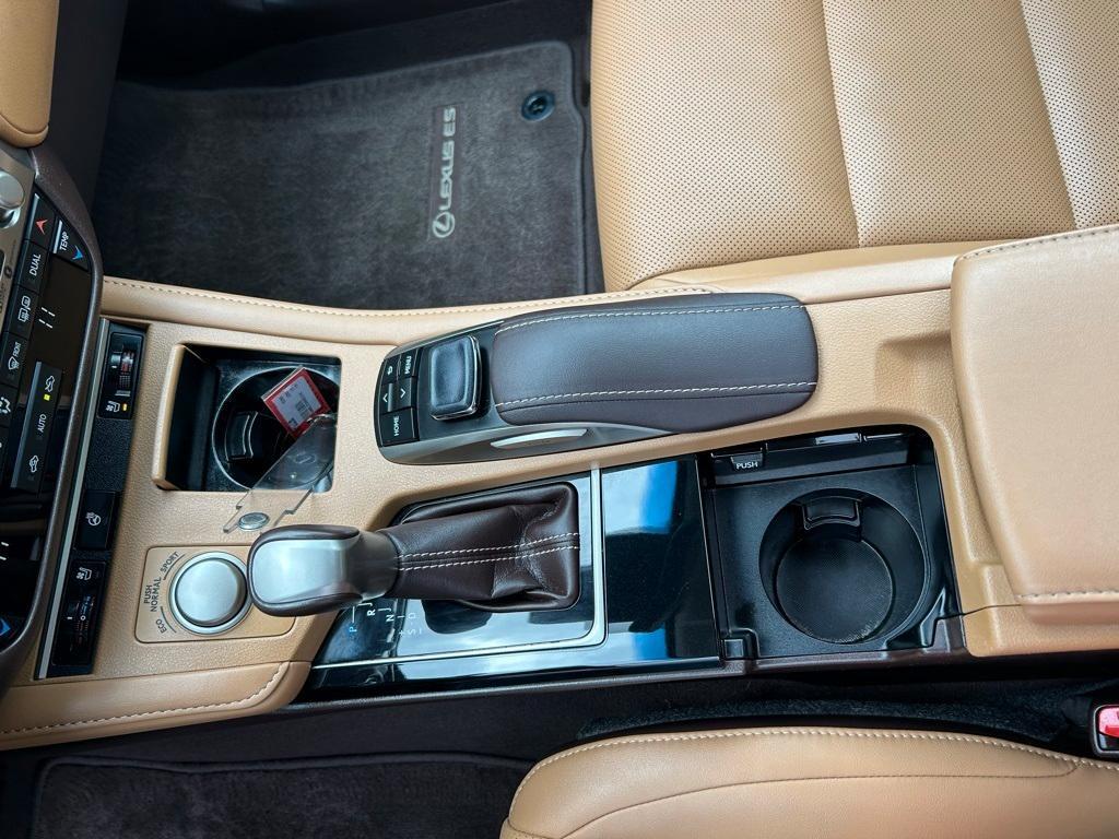 used 2017 Lexus ES 350 car, priced at $25,490