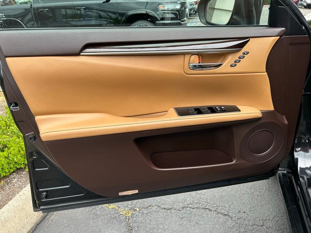 used 2017 Lexus ES 350 car, priced at $25,490