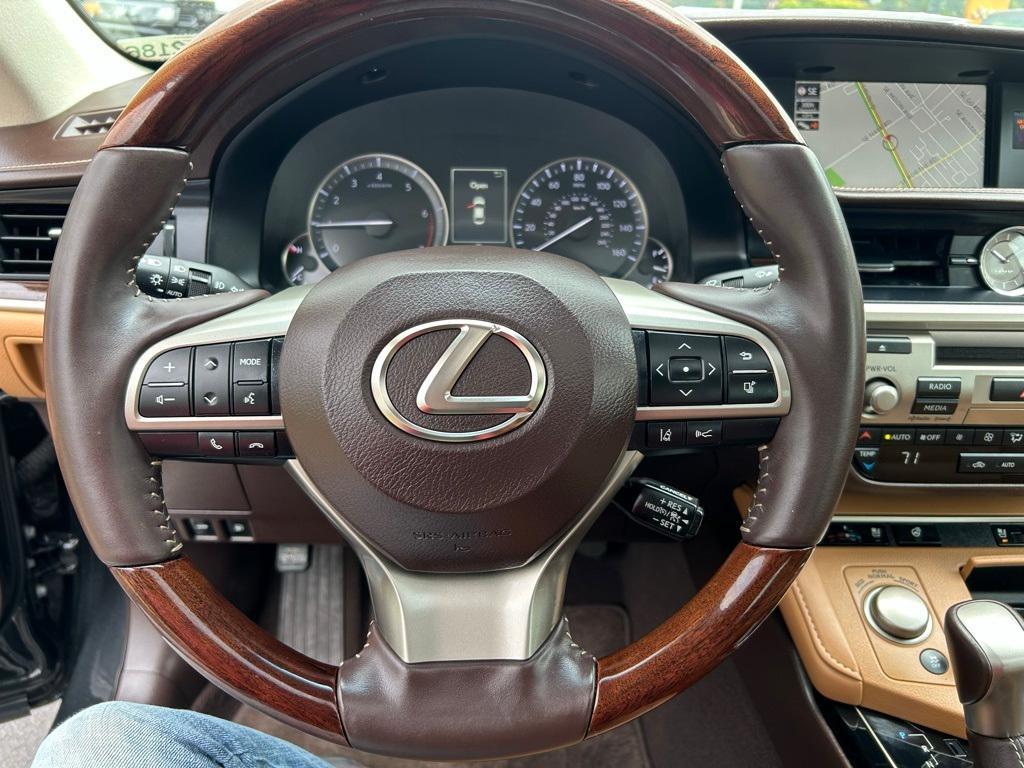 used 2017 Lexus ES 350 car, priced at $25,490