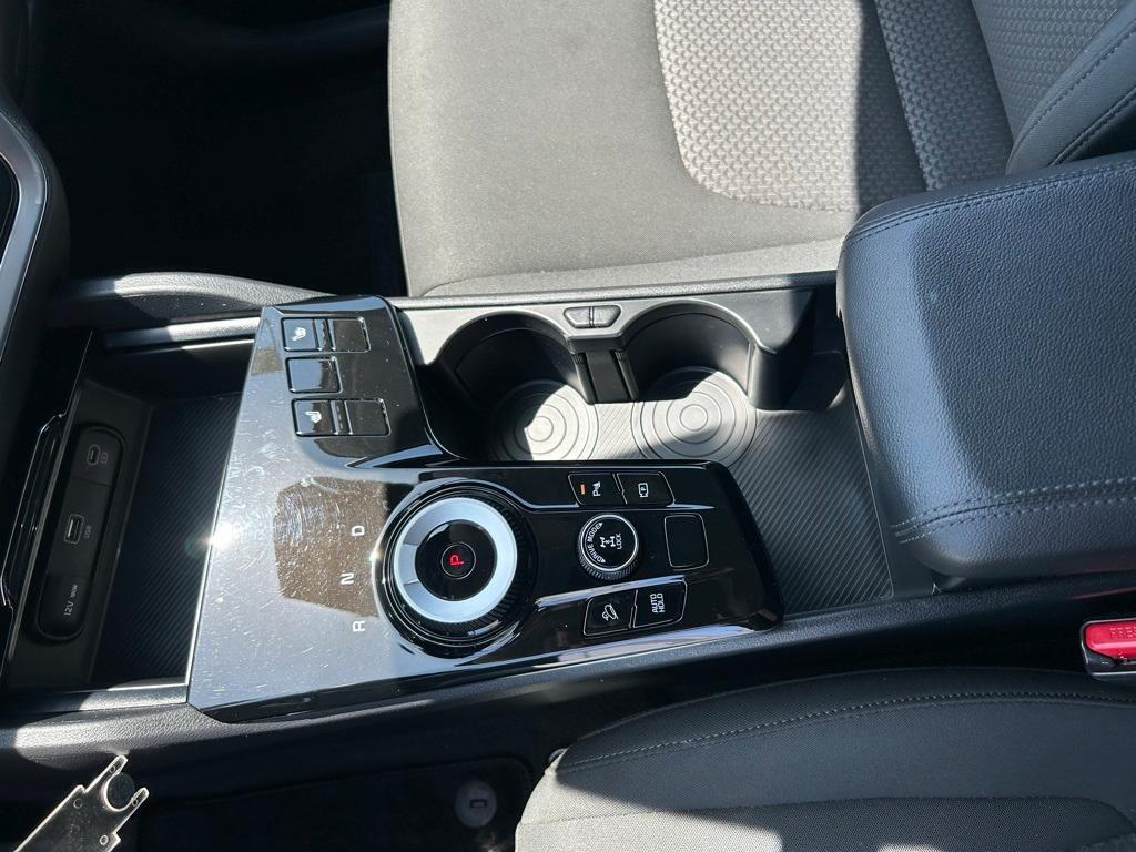 used 2023 Kia Sportage Hybrid car, priced at $26,490