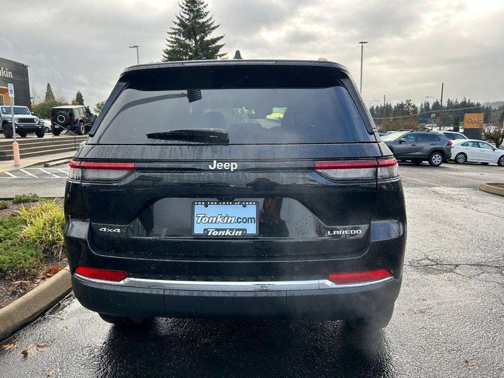 new 2025 Jeep Grand Cherokee car, priced at $34,492