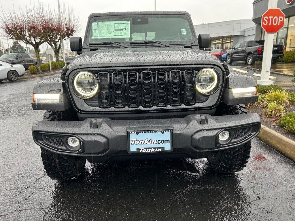 new 2025 Jeep Gladiator car, priced at $49,980