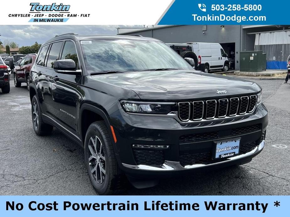 new 2023 Jeep Grand Cherokee L car, priced at $49,900