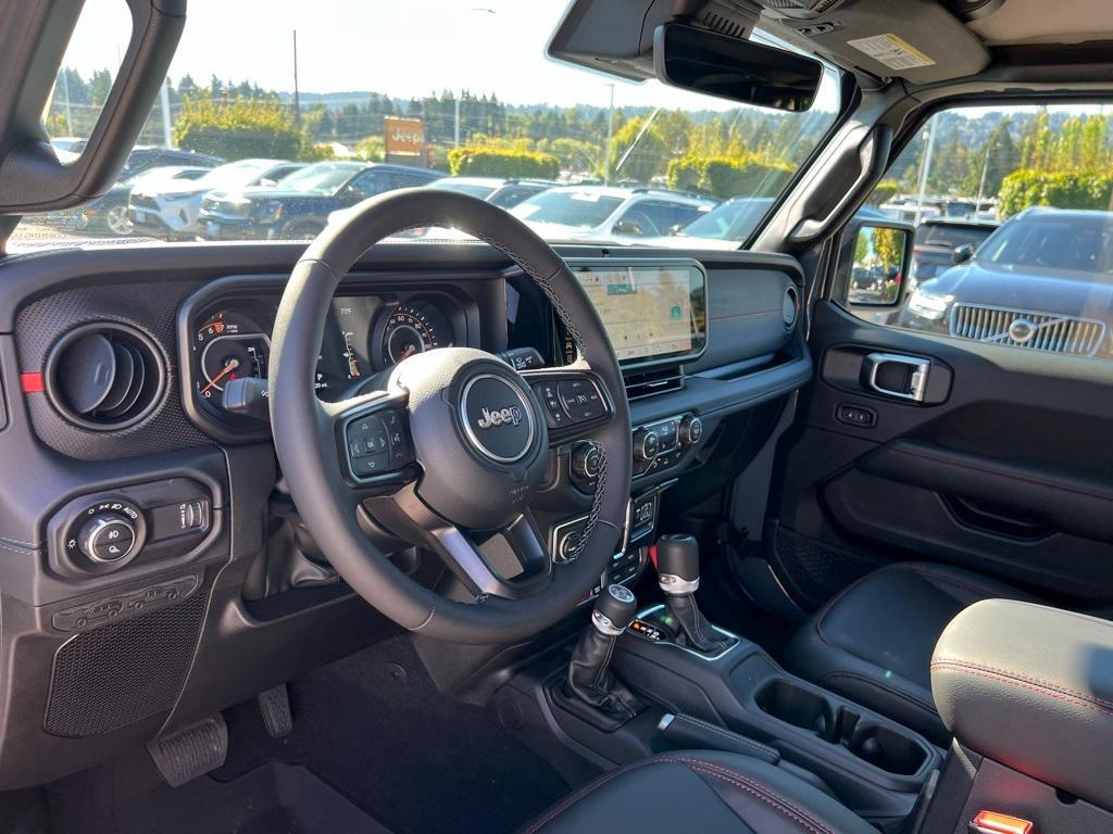 new 2025 Jeep Gladiator car, priced at $53,415