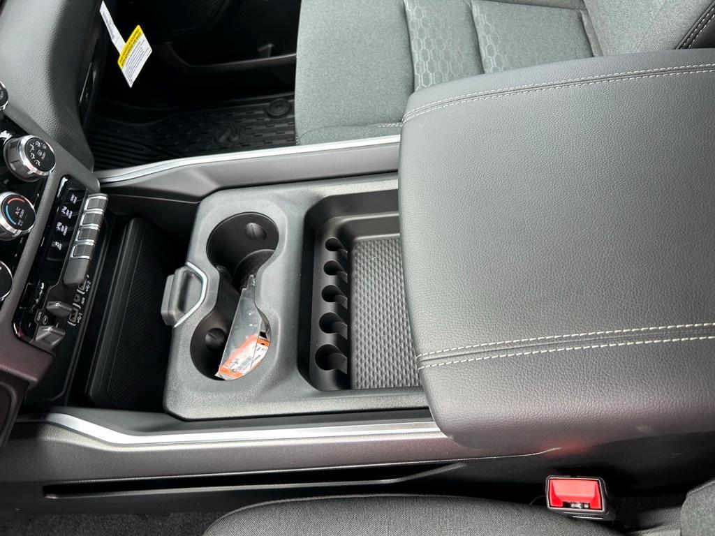 new 2025 Ram 1500 car, priced at $46,737