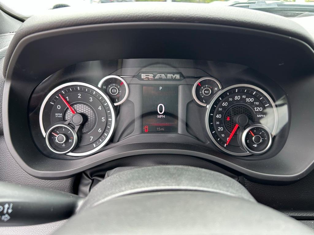new 2025 Ram 1500 car, priced at $46,737