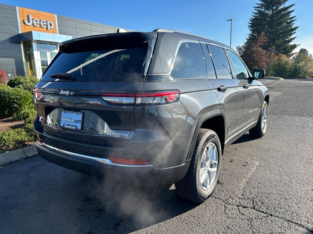 new 2025 Jeep Grand Cherokee car, priced at $39,978