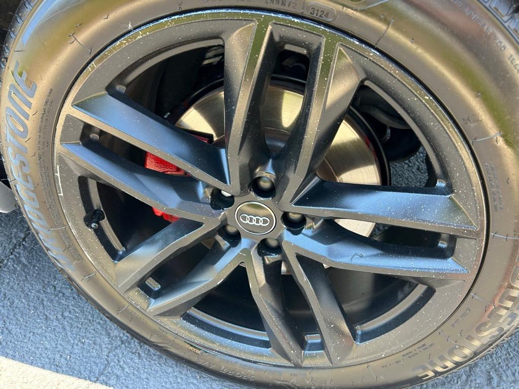 used 2017 Audi Q7 car, priced at $19,480