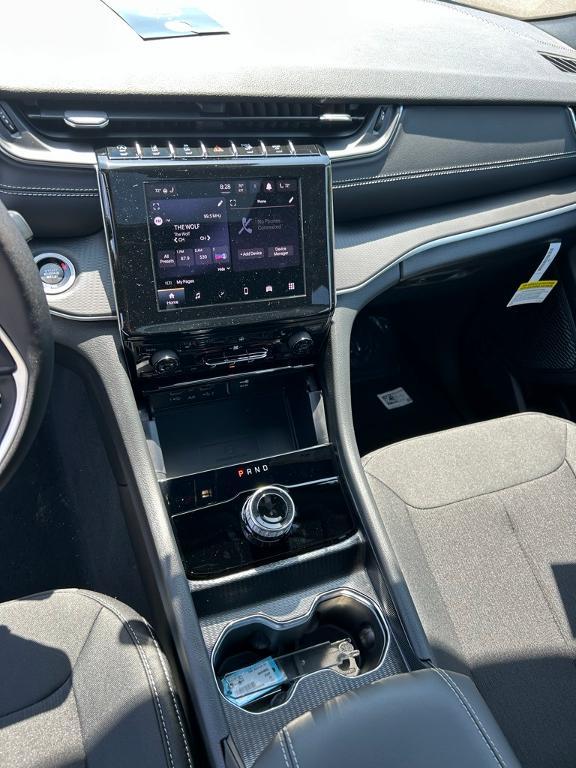 new 2025 Jeep Grand Cherokee L car, priced at $42,386