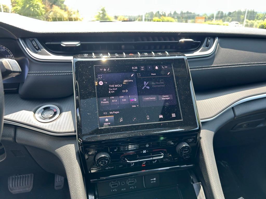 new 2025 Jeep Grand Cherokee L car, priced at $42,386