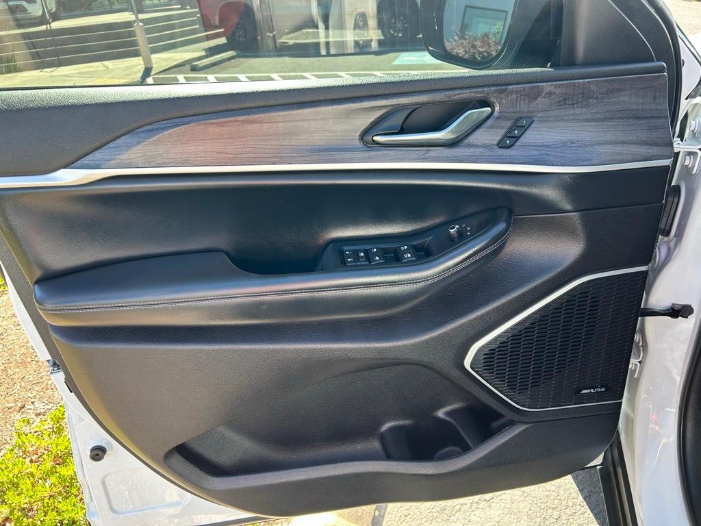 used 2022 Jeep Grand Cherokee 4xe car, priced at $30,680