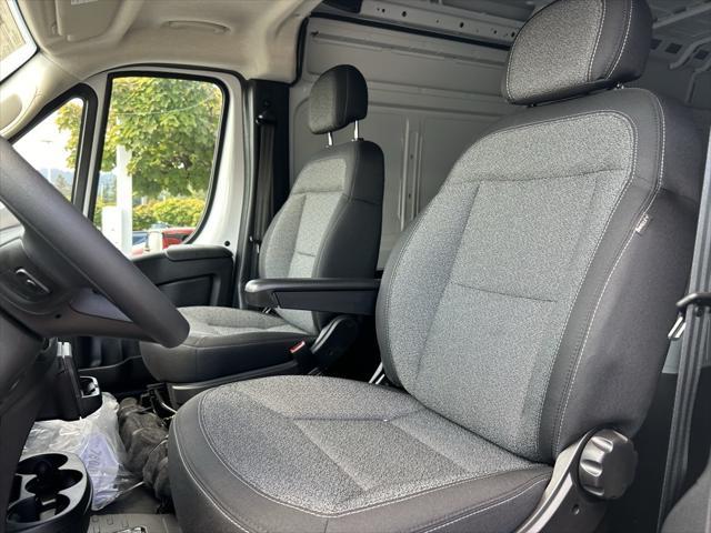 new 2024 Ram ProMaster 2500 car, priced at $41,687