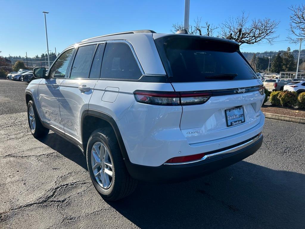 new 2025 Jeep Grand Cherokee car, priced at $37,338