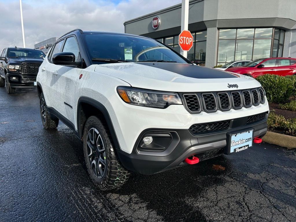 new 2025 Jeep Compass car, priced at $33,065