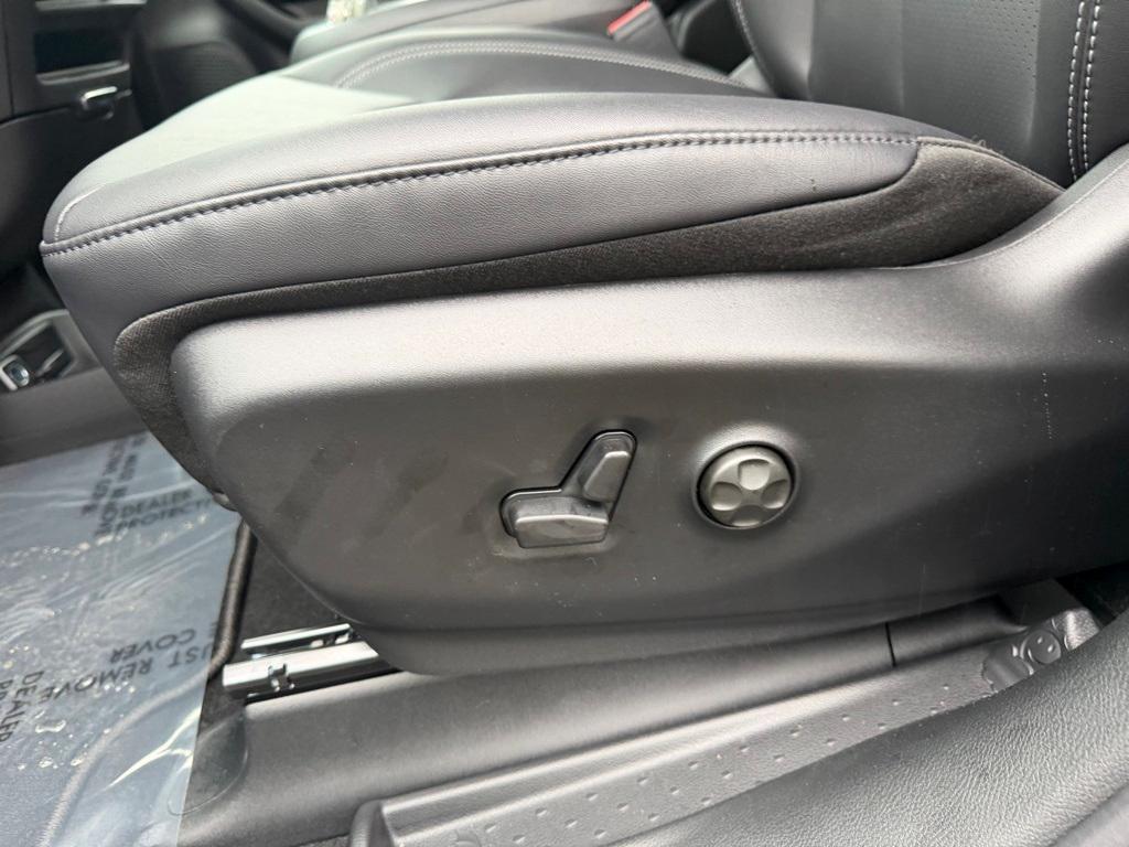 new 2026 Chrysler Pacifica car, priced at $42,560